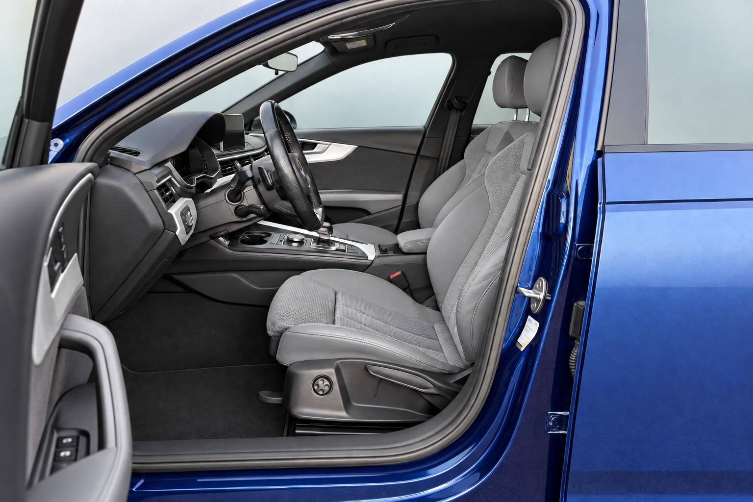 Audi A4 S-LINE 5 J. GARANTIE VIRTUAL LEDER NAVI LED