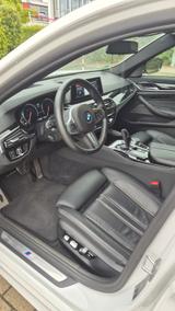 BMW 520d M-Paket HUD Harman Kardon 360° Kamera - BMW 520: M Paket