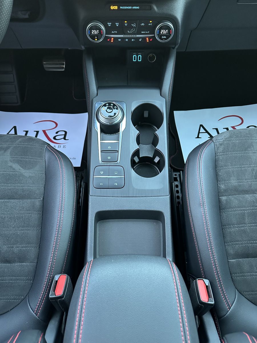 Fahrzeugabbildung Ford Kuga Plug-In Hybrid ST-Line X NAV+LED+KAMERA+PP