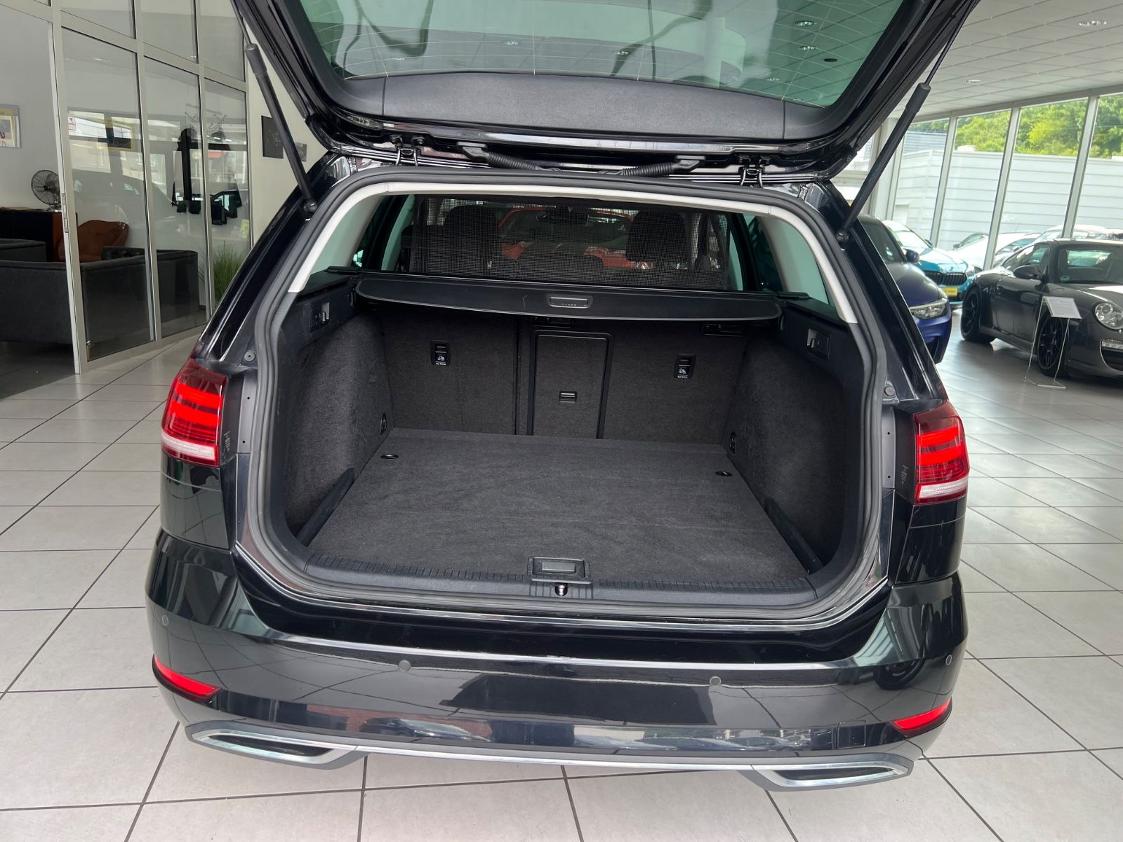Fahrzeugabbildung Volkswagen Golf VII Variant Highline*Automatik