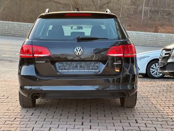 Bild 6 VW Passat Variant Trendline BlueMotion