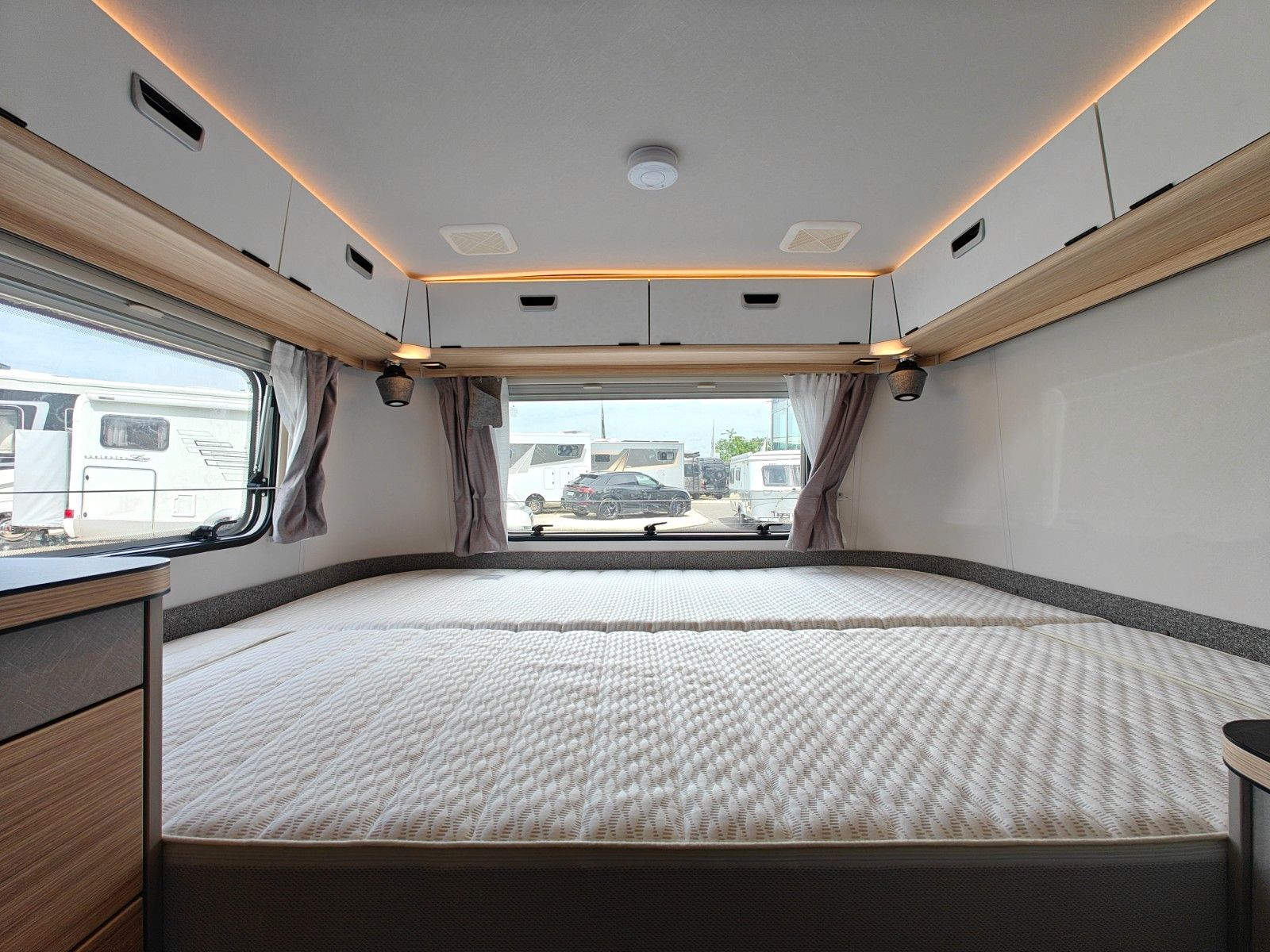 Fahrzeugabbildung HYMER / ERIBA / HYMERCAR Touring 630 Urban SD - JETZT 4.794€ SPAREN !