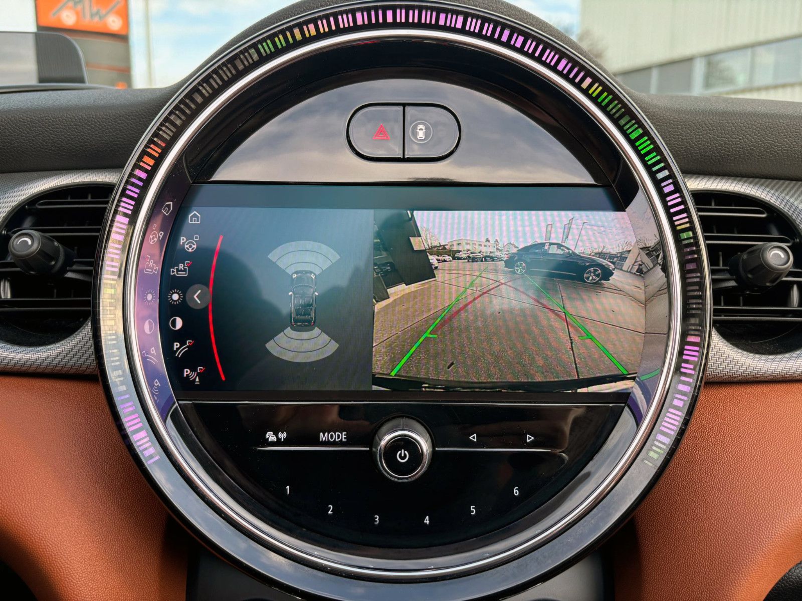 Fahrzeugabbildung MINI John Cooper Works Cabrio ACC LED KAM PDC H&K HUD