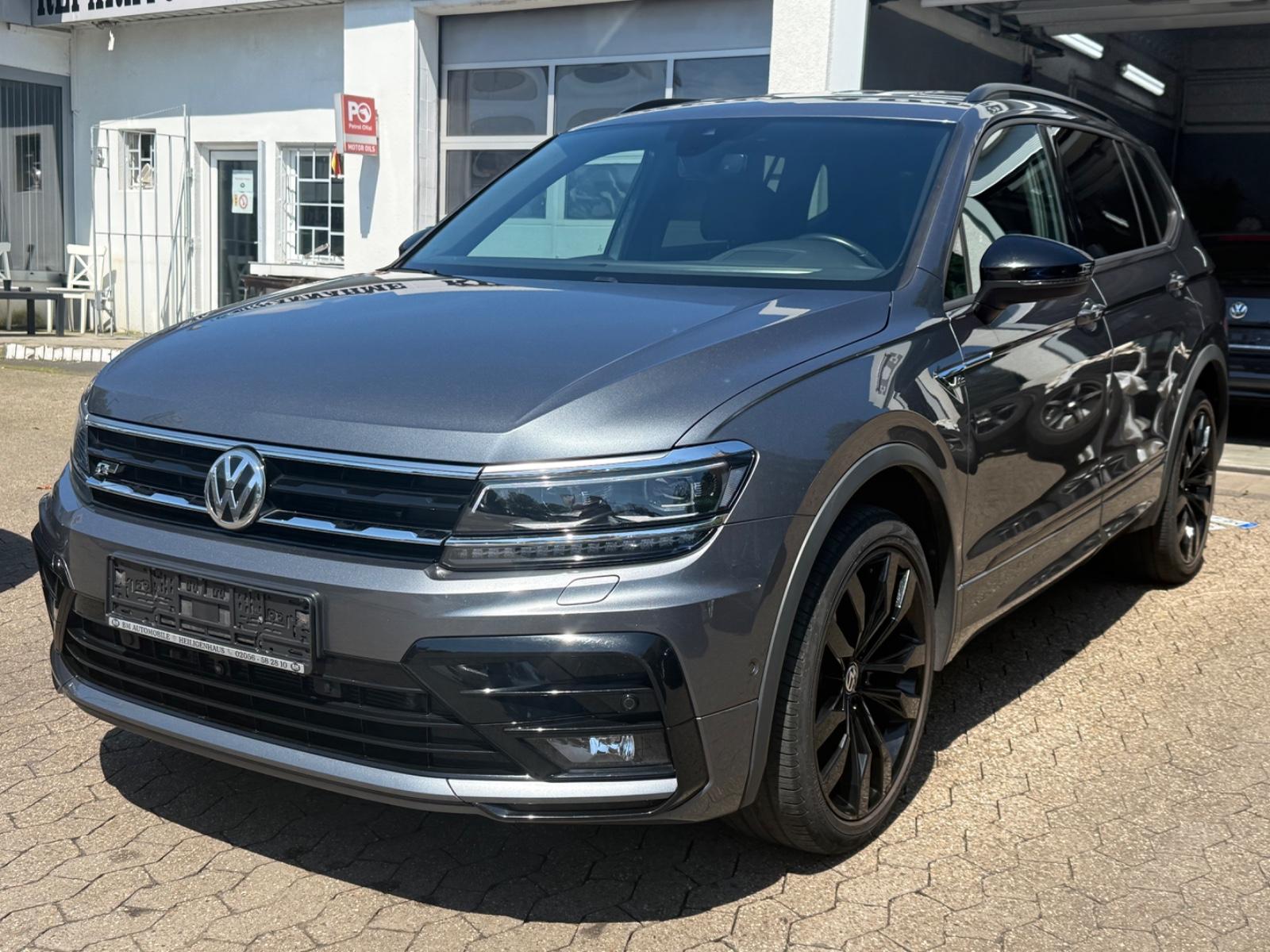 Volkswagen TiguanAllsp.4Motion*R-Line*BlackStyle*Ahk*HeadUp