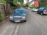 Mercedes-Benz 260 SE im Zustand 2 - Mercedes-Benz 260 aus 1991