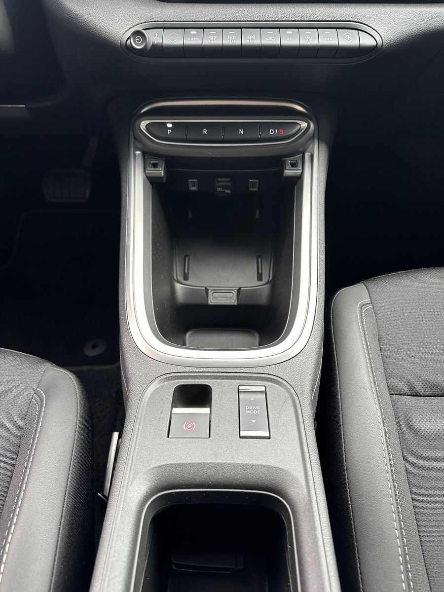 Fahrzeugabbildung Jeep Avenger Altitude Electric LED+SHZ+KEYLESS+VCOCK