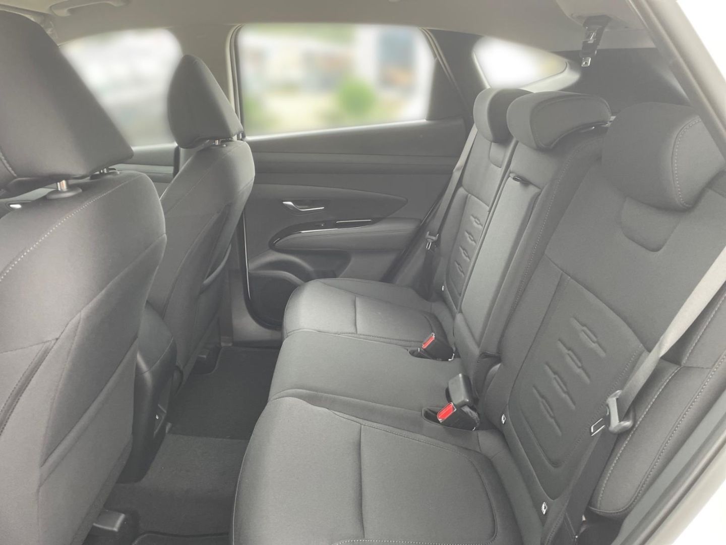 Fahrzeugabbildung Hyundai Tucson 1.6T Select 2WD Design Navi Kamera Rückfa