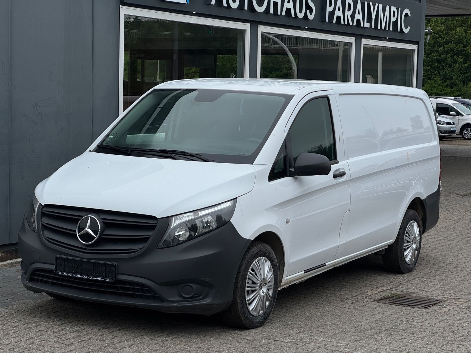 MERCEDES-BENZ Vito Kasten 114/116 CDI RWD lang *AHK*KAM*KLIMA