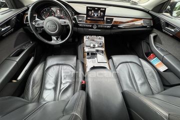 Audi A8 - 11