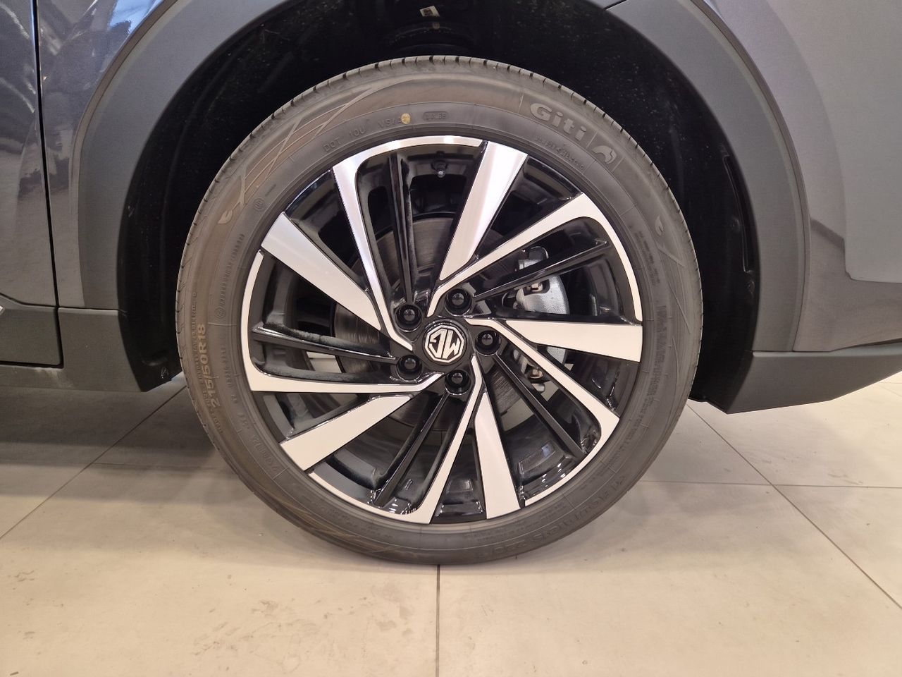 MG ZS