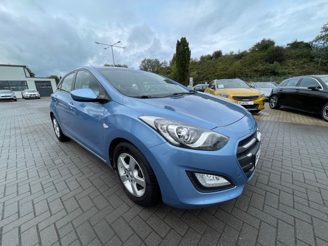 Hyundai i30  blue Classic