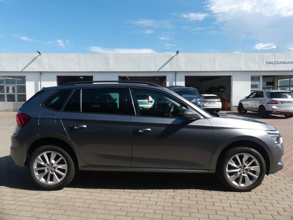 Fahrzeugabbildung SKODA Kamiq 1.0l TSI DSG TOUR *LED*NAVI*FSH*PDC*
