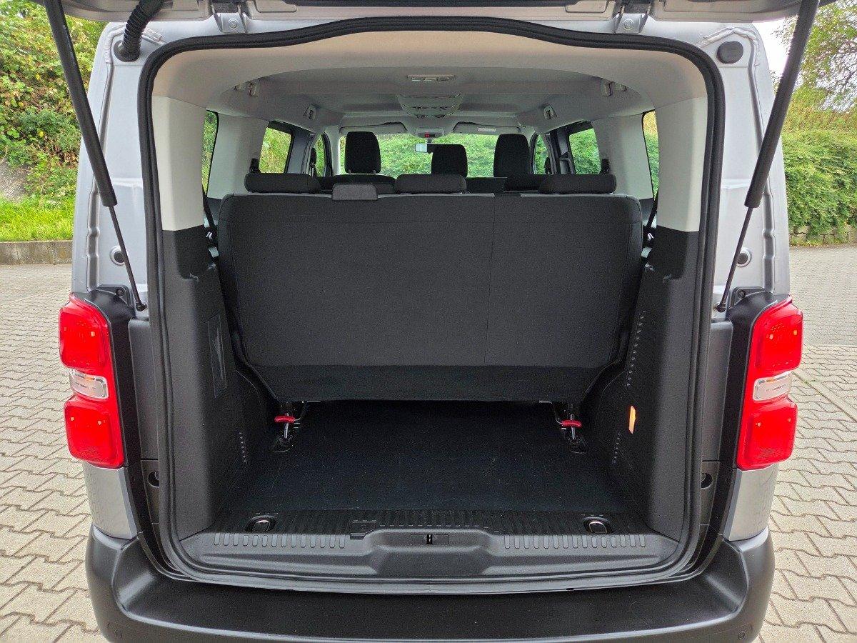 Toyota Proace Kombi 1.5 D L1 Comfort Navi PDC hinten
