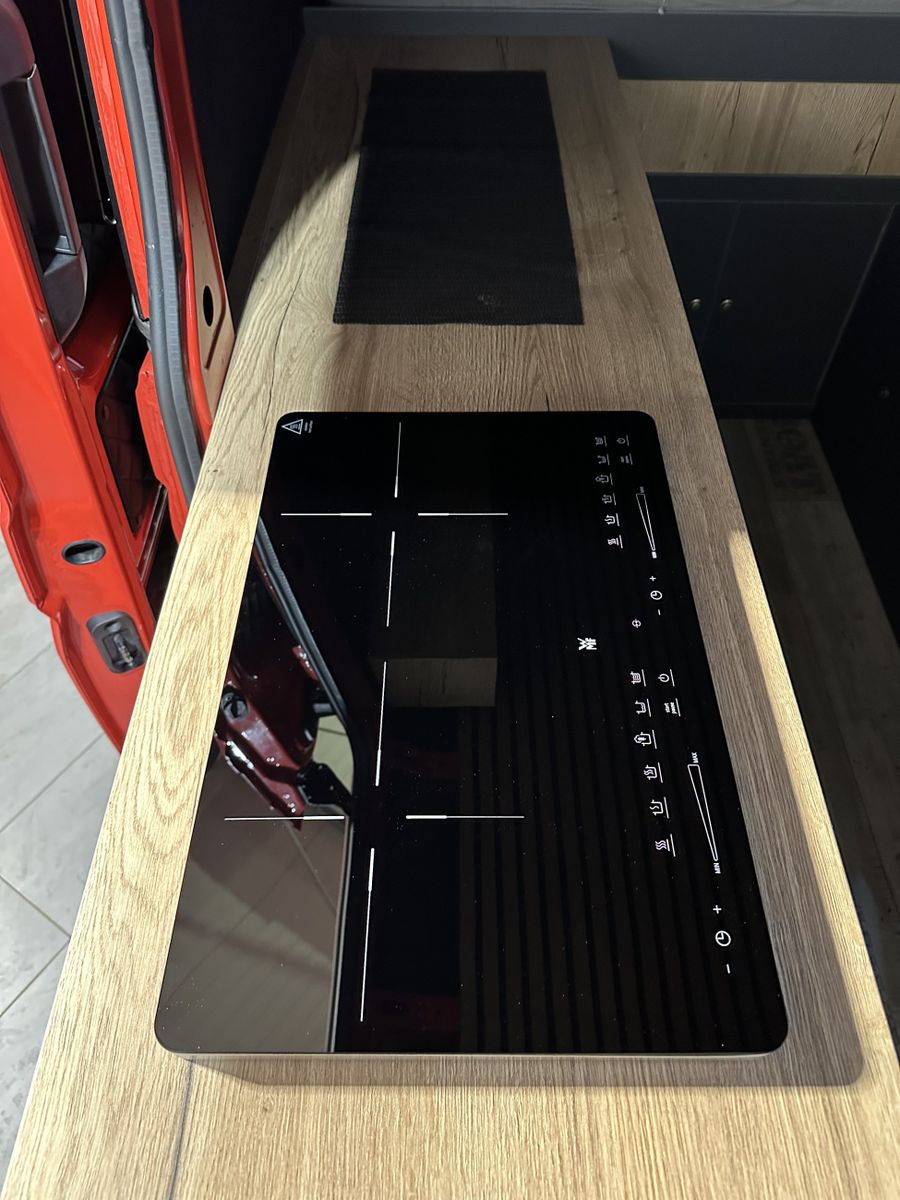 Fahrzeugabbildung Volkswagen Crafter 2.0 TDI Lang Hochdach CAMPER+KAM+AHK+2Hd