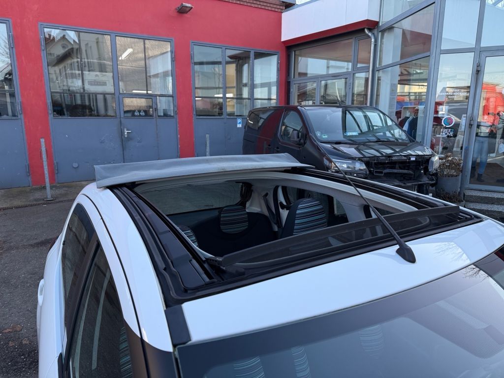 Fahrzeugabbildung Citroën C1 Airscape PureTech 82 SELECTION*Zahnriemen neu