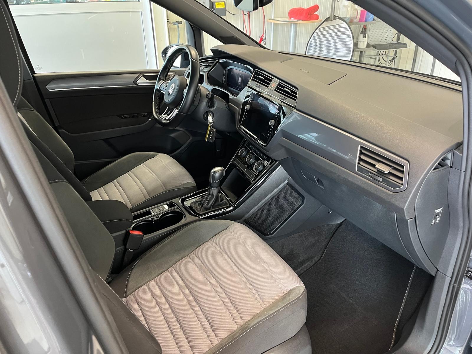 Volkswagen Touran Highline 1.5 TSI DSG R-Line Navi Pano LED, миниатюра 12