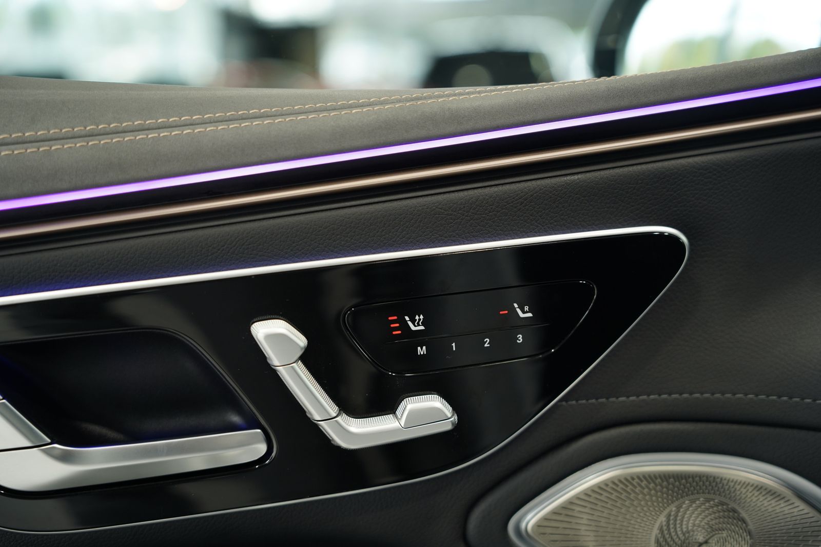 Mercedes Benz Eqs