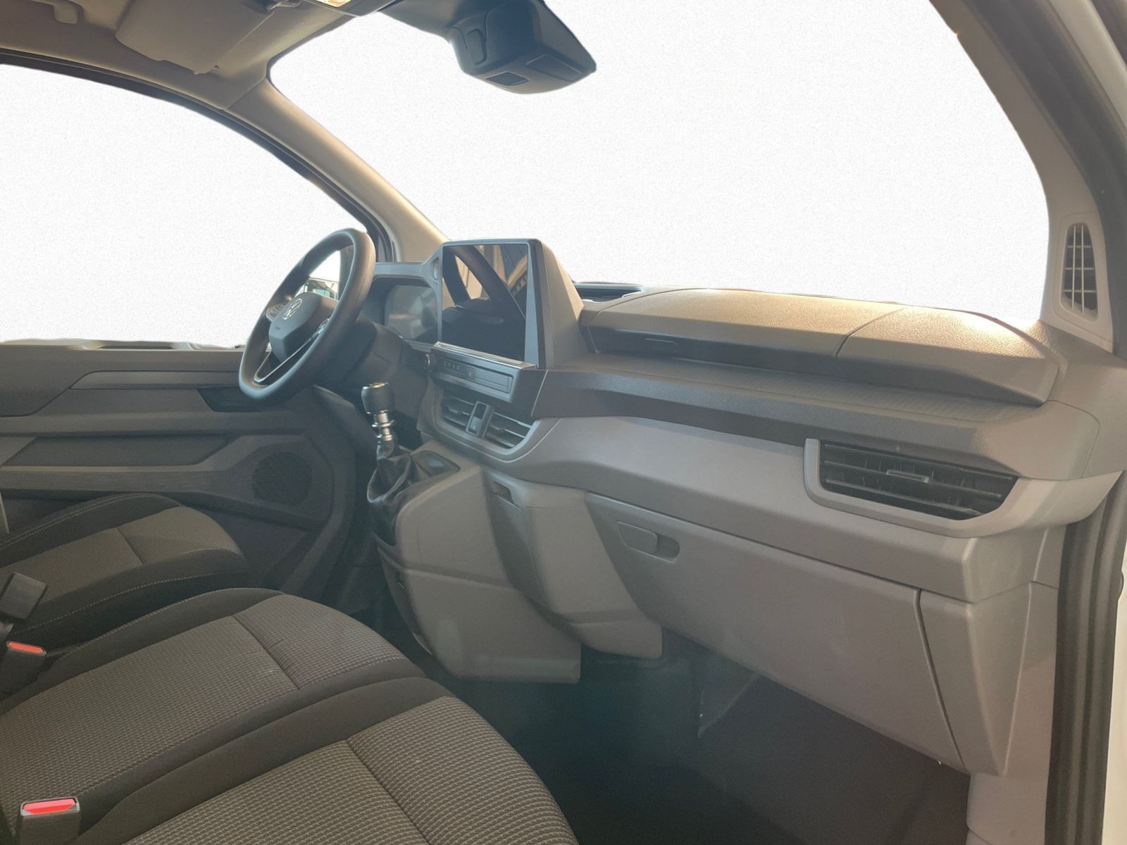 Volkswagen T7 Transporter - Bild 6