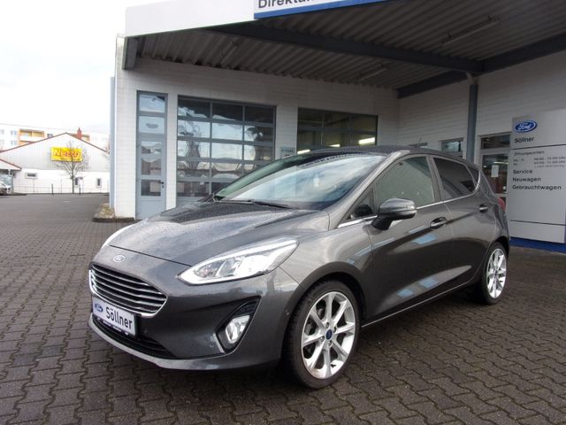 Ford Fiesta Titanium Autom  LED,RFK,Einparka.,GJR,DAB