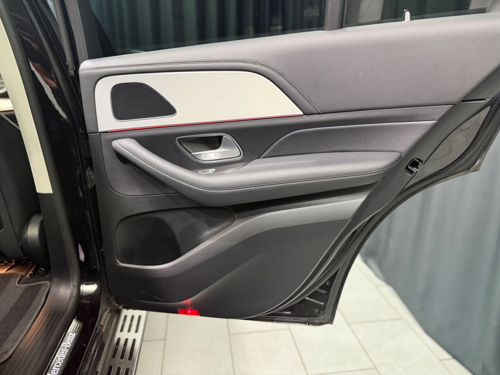 Fahrzeugabbildung Mercedes-Benz GLE 350 d 4Matic |AMG-LINE|AHK|PANO