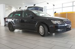 Fahrzeugabbildung Skoda Superb Combi 1.8 TSI ACTIVE KLIMA/SHZ/PDC/NEBEL