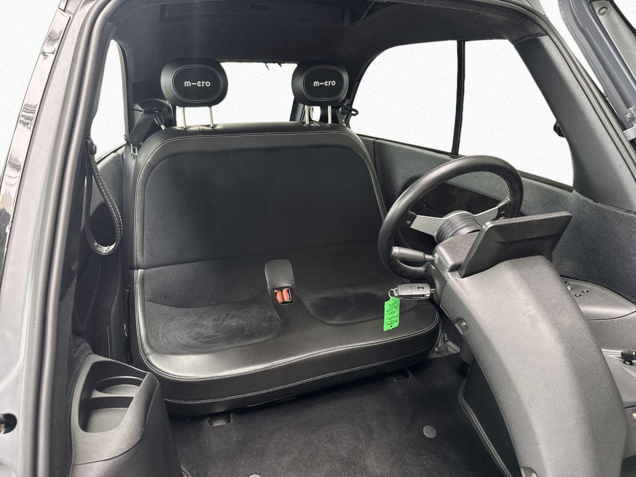 Microlino Competizione LED Klima