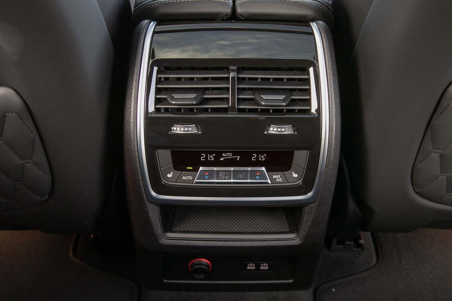 ALPINA XB7 Allrad HUD AHK Pano B&W