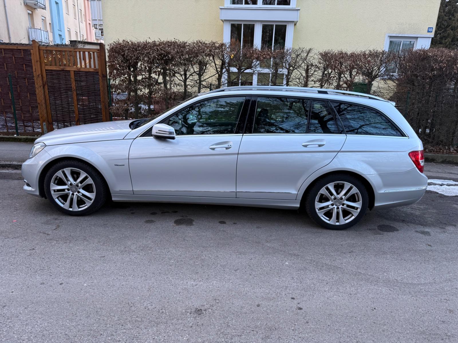 Mercedes-Benz C 200 CDI T BlueEFFICIENCY AVANTGARDE AUTOMATIK