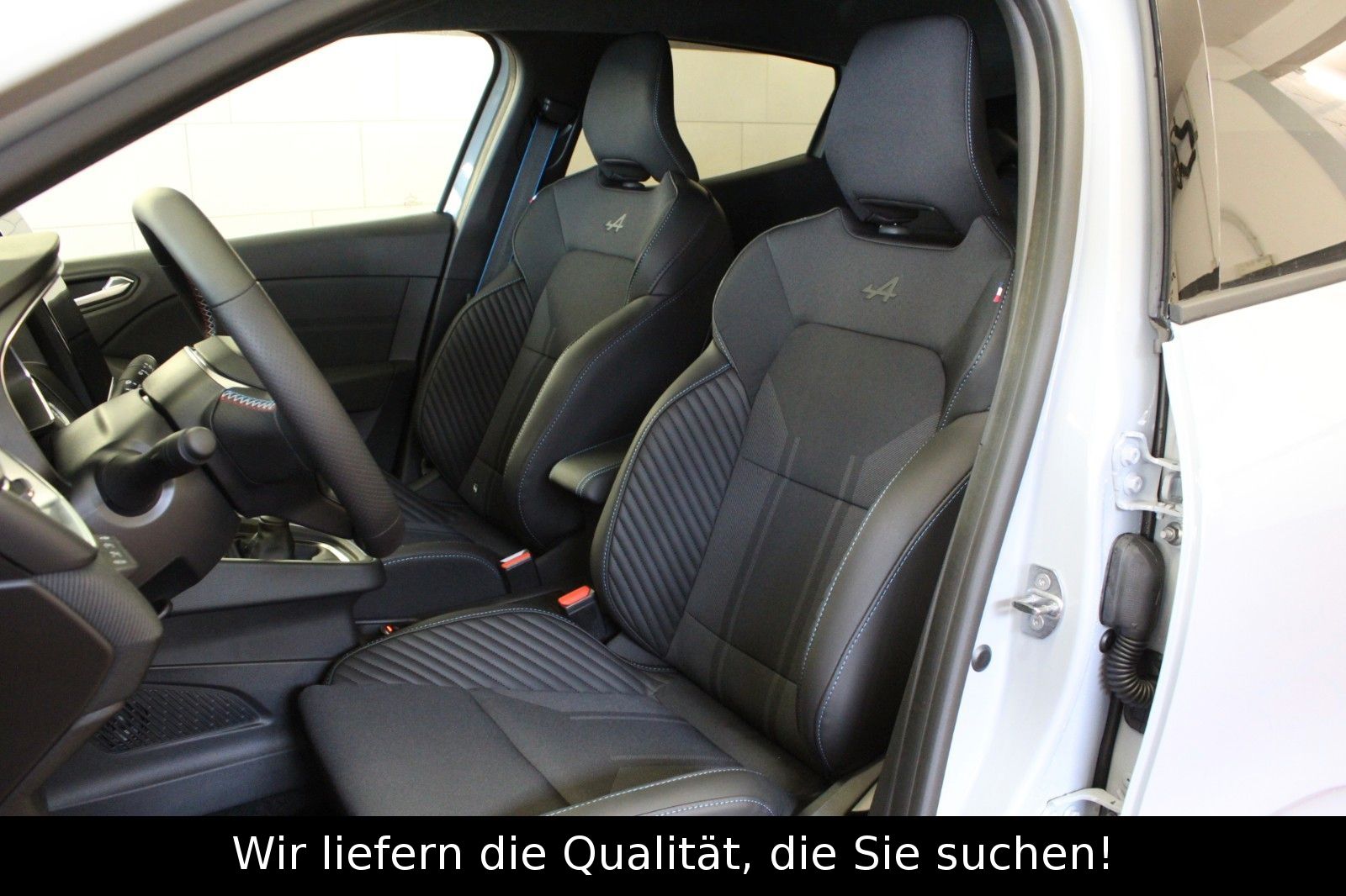 Fahrzeugabbildung Renault Clio TCe 90 Esprit Alpine*Bose Sound*Winterpaket