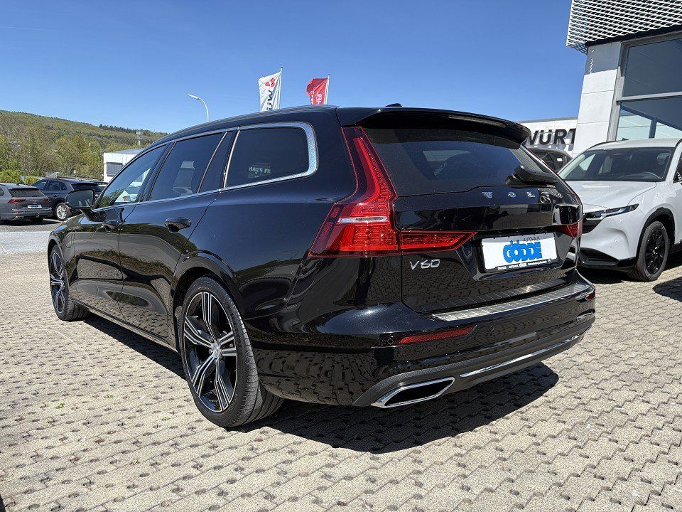 Volvo V60 T6 341PS AWD PHEV Pano Harman-Kardon Sound foto 3
