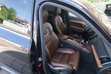 Volvo XC90 - 10