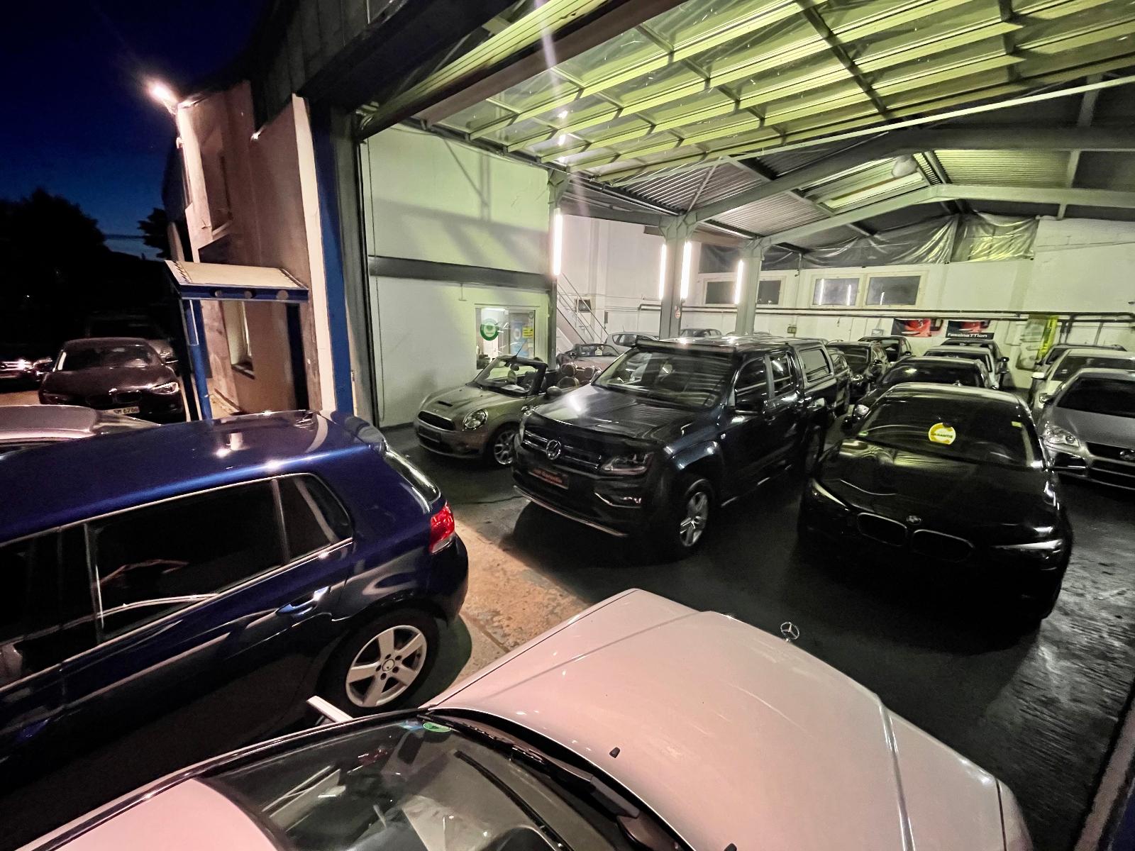 showroom-image-main