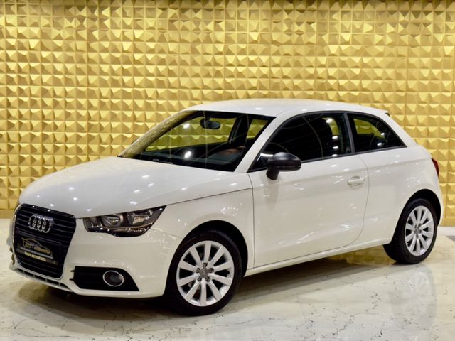 Audi A1Attraction 1.6TDI*AUTOMATİK*SHZ*NAVI*KLIMA*PDC