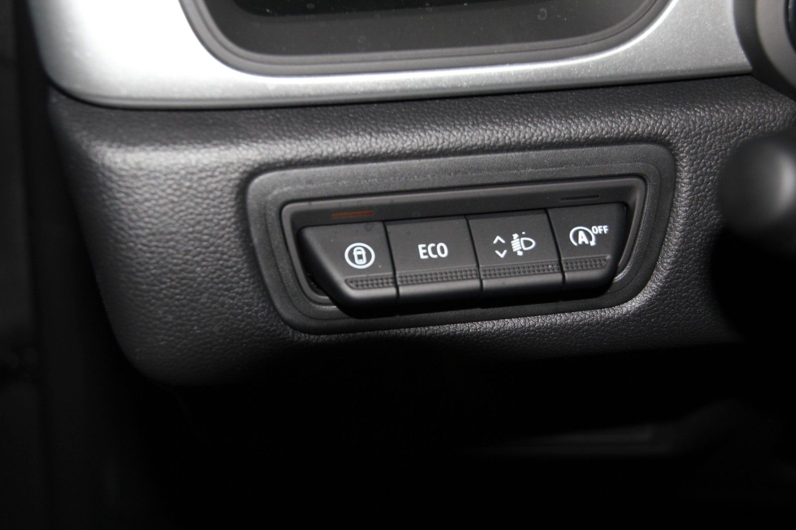 Fahrzeugabbildung Mitsubishi ASX Basis