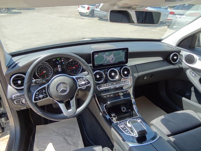 Fahrzeugabbildung Mercedes-Benz C 200 4Matic/2.Hd/Pano/AHK/Kam/Navi/77TKM/