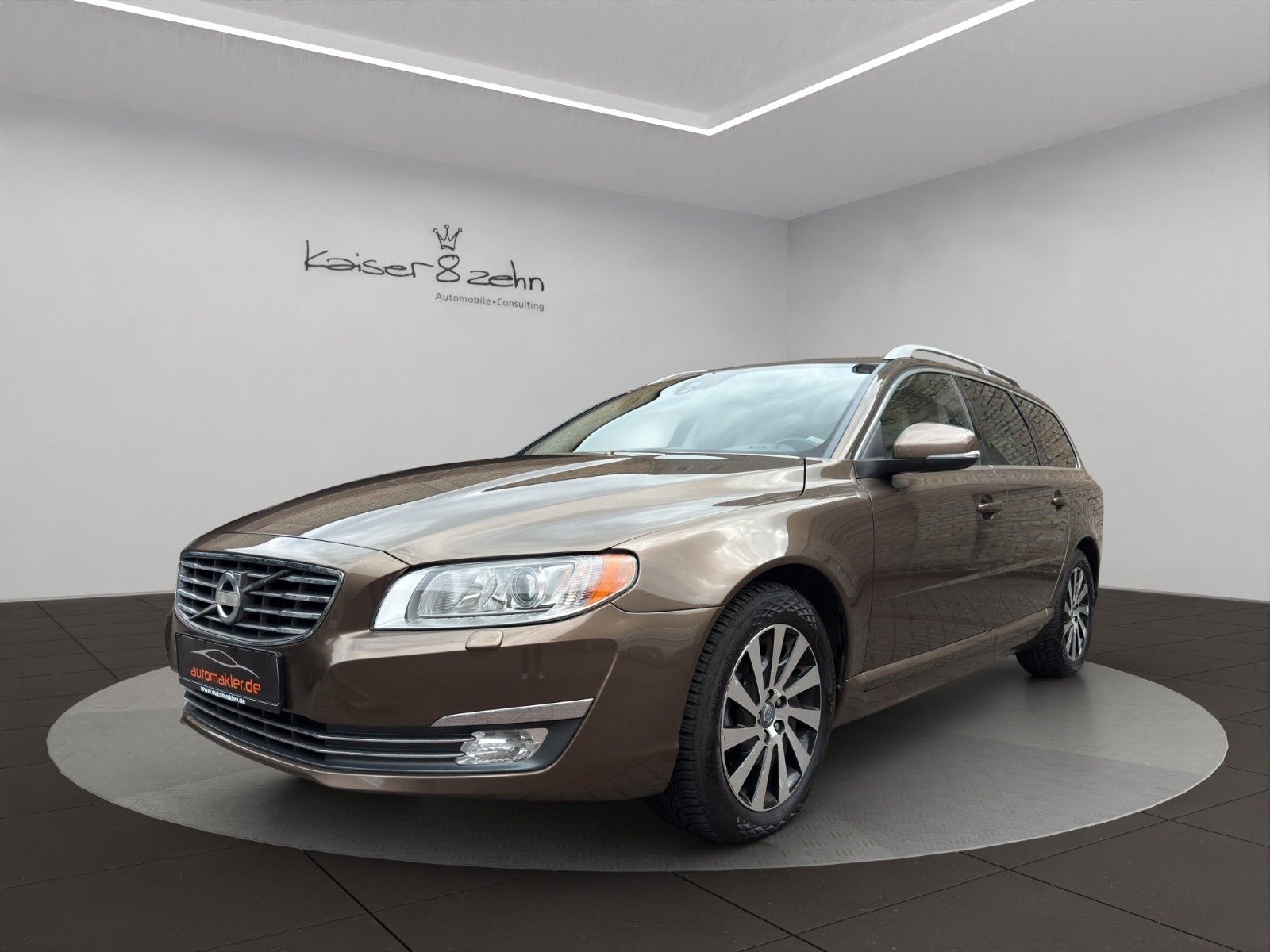 Volvo V70 D4 181 ch Summum • Cuir beige • GPS • Bi-Xénon • Webasto • Siège mémoire