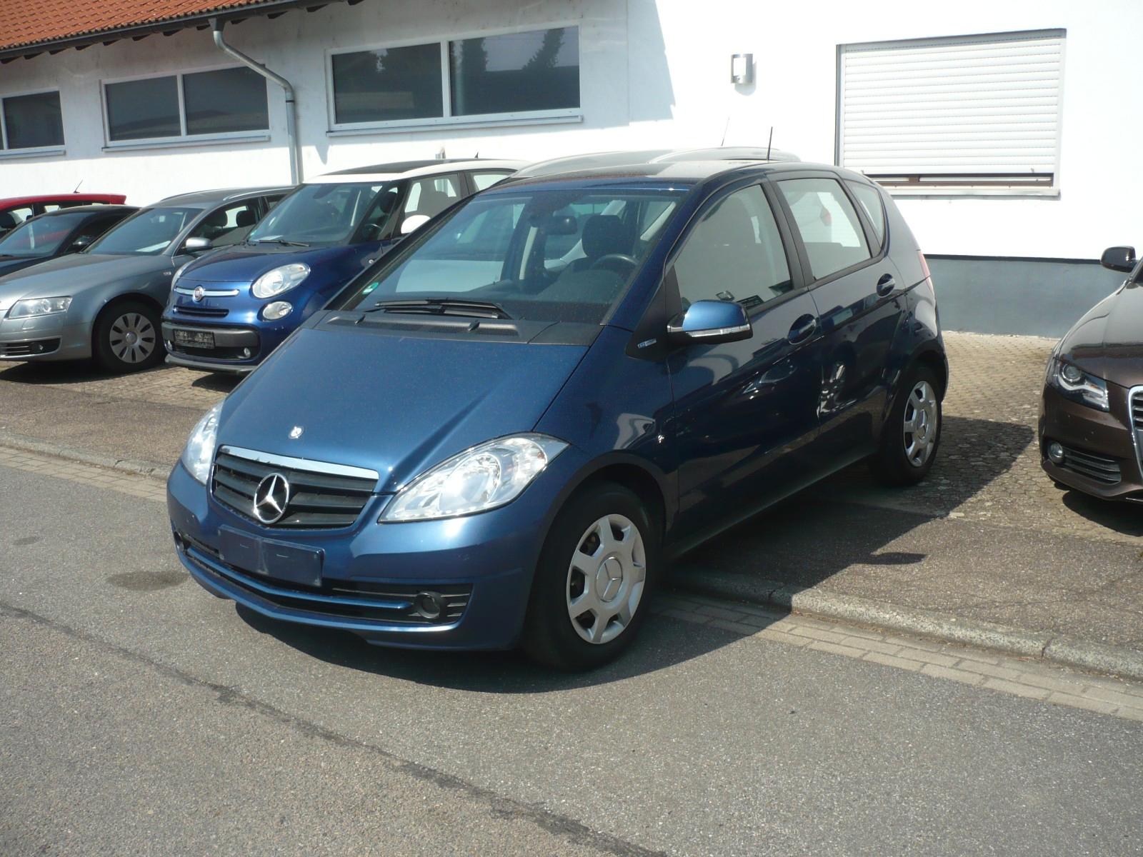 Mercedes-Benz A 160 Classic Blue Efficency / KLIMA/SHZ/KM96000