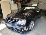Mercedes-Benz Mercedes Clk 270cdi AMG Styling - Mercedes-Benz CLK 270 mit Diesel-Antrieb