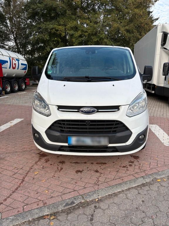 Image of Ford Transit Custom
