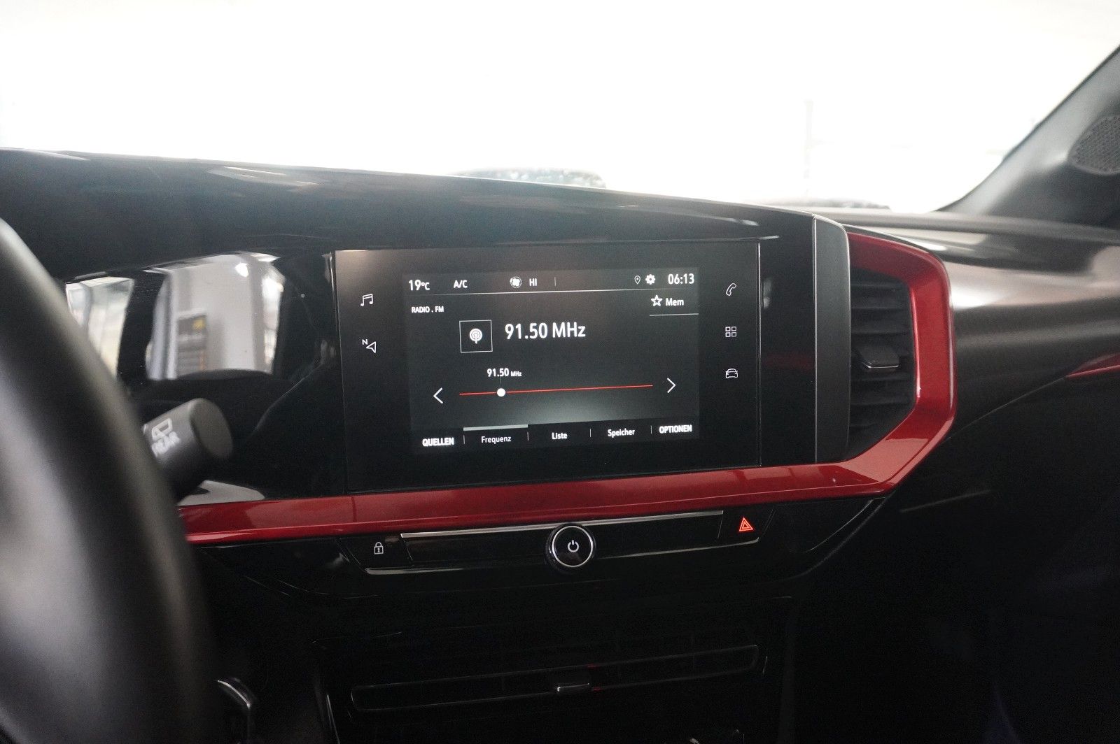 Fahrzeugabbildung Opel Mokka 1.2T GS LINE NAVI/LED/KAMERA/SPORT/DAB+