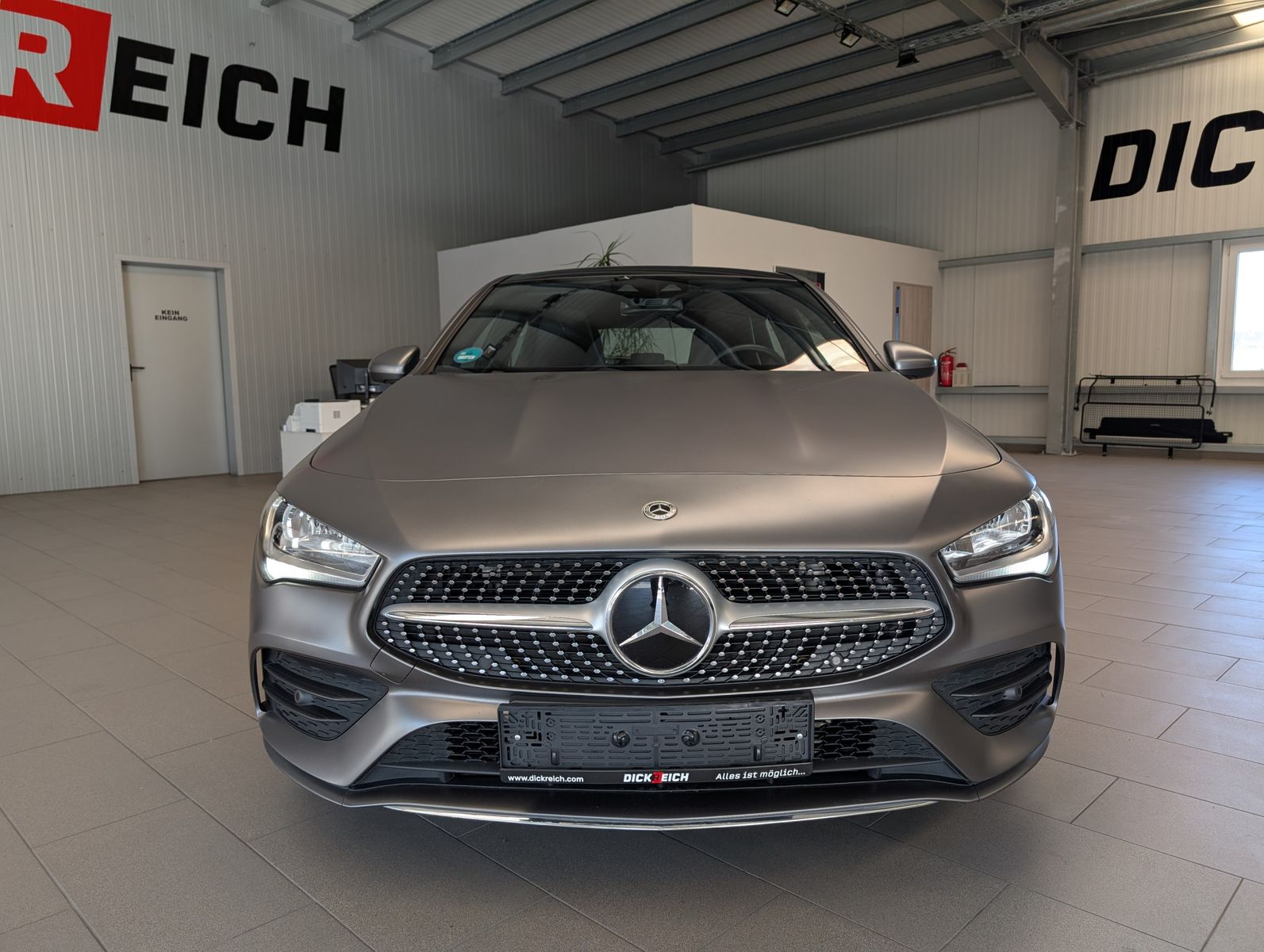 Fahrzeugabbildung Mercedes-Benz CLA 250 SB Dinamica AMG-Line MBux Cam ACC Pano