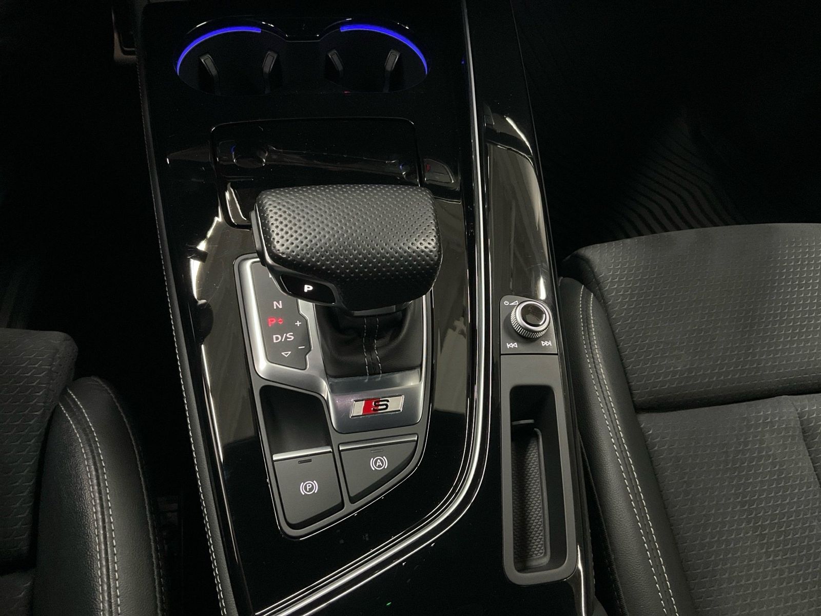 Audi S5 - Bild 15