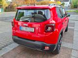 Jeep Renegade 1.3l T4-PHEV 140kW Summit 4xe Autom... - Jeep Renegade Summit mit Hybrid-Antrieb (Benzin/Elektro)