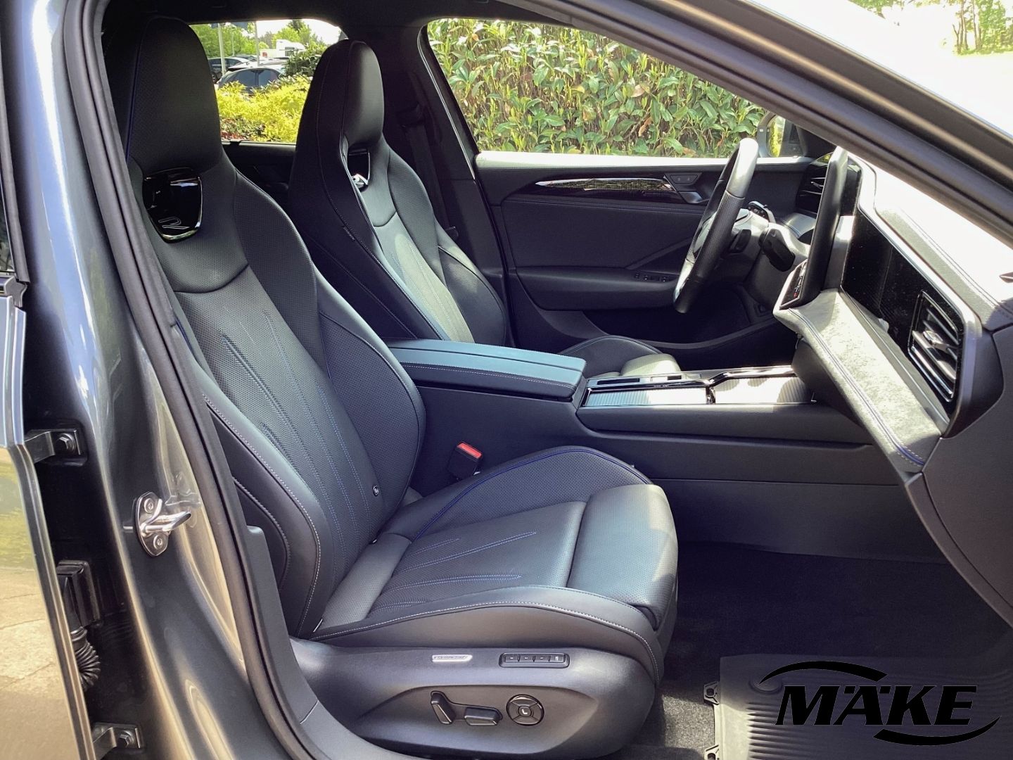 Passat R-Line 2.0TDI 4M DSG SIGNATURE STDHZG VOL
