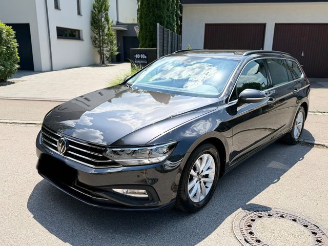 VW Passat 2.0TDI Variant *Automatik*Navi*Kamera*ACC