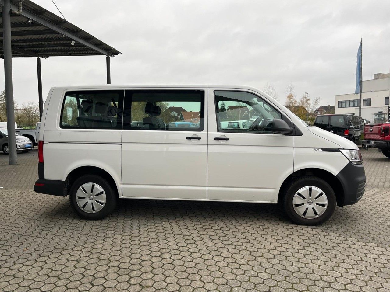 Volkswagen T6 Kombi - Bild 3