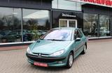 Peugeot 206 1.4 Grand Filou 75 Automatik Klima Allwetter - Peugeot 206: Grün
