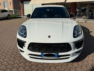 Porsche Macan - 2