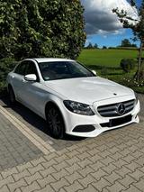 Mercedes-Benz C 200 d - Kamera - Mercedes-Benz C 200 mit Diesel-Antrieb: Limousine