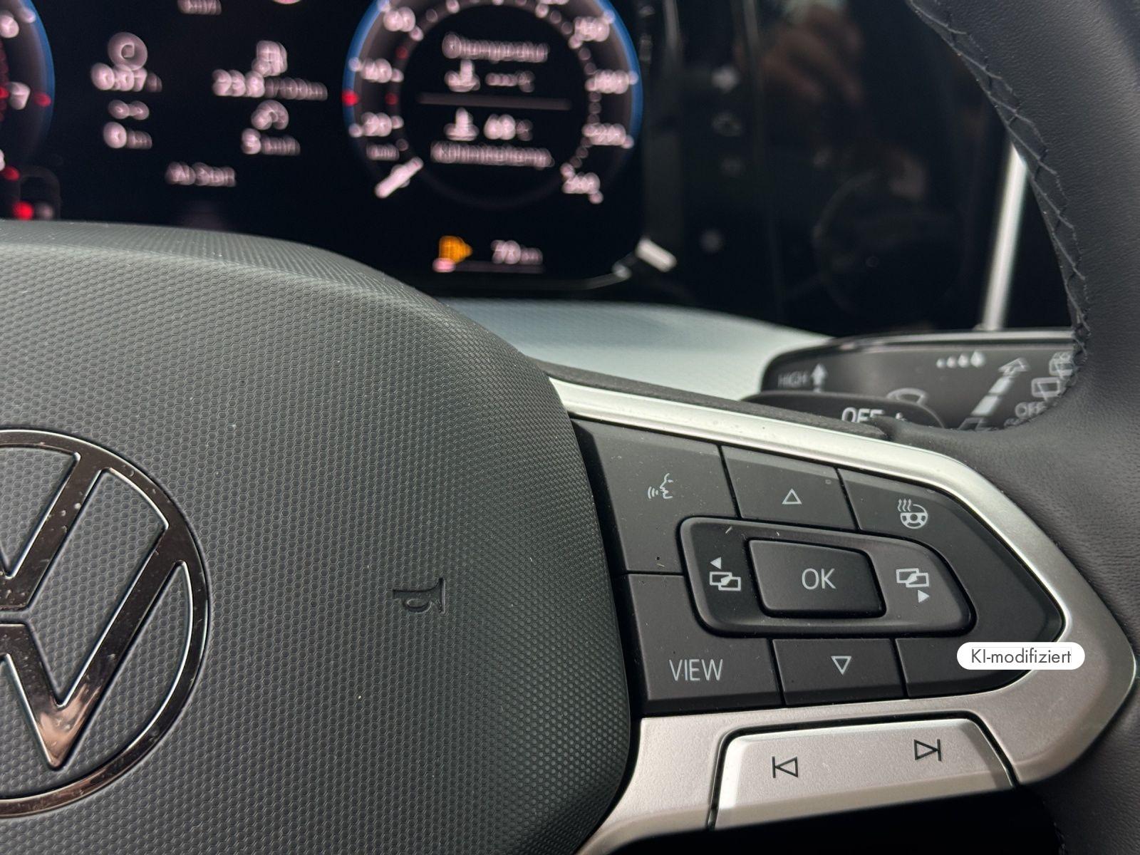 Volkswagen Golf VIII GOAL 1.5 eTSI DSG IQ.LIGHT NAVI AHK RE, миниатюра 19